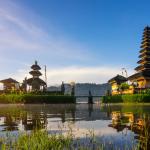 Menolak Menjadi "Di Mana Saja": Siasat Kosmetik Globalisasi dan Paradoks Overtourism di Bali
