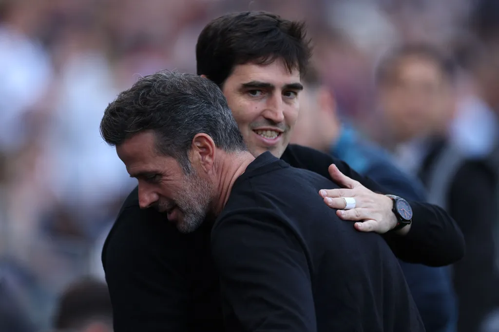 Analisis Taktis Liverpool: Rest Organisation Arne Slot vs Chaos Control Andoni Iraola
