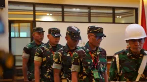 ANALISIS INVESTIGATIF & OPINI MENDALAM: KOMEDI HITAM DI PENGADILAN MILITER